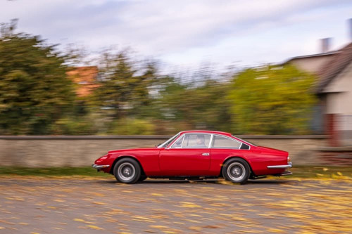 Ferrari 365 2+2_5