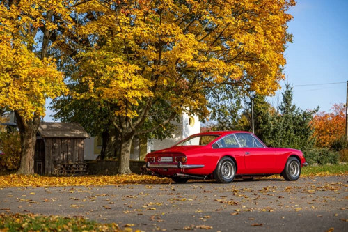 Ferrari 365 2+2_72