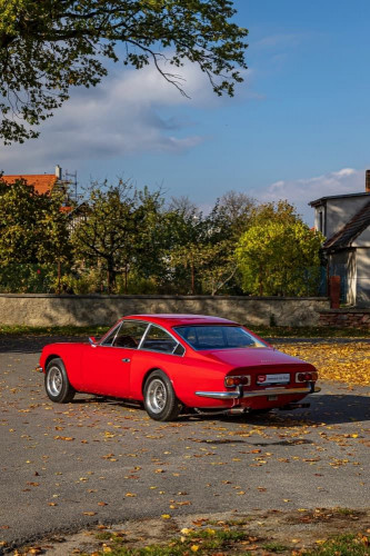Ferrari 365 2+2_98
