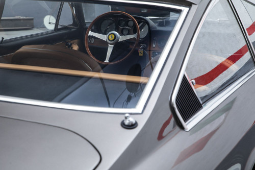 Ferrari 365GT_5