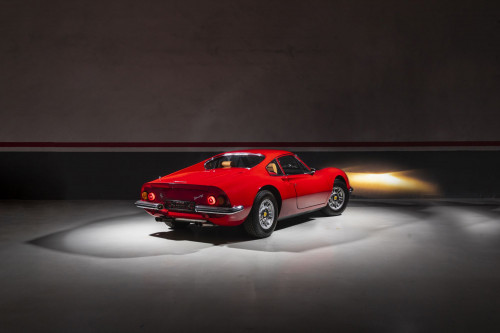 Ferrari Dino _zadobok kopie