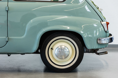 Fiat  600_13.JPG