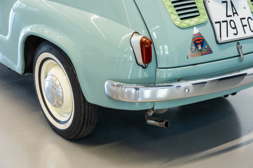 Fiat  600_8.JPG