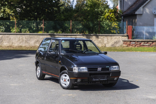 fiat-uno-turbo-auctomobile-21.jpg