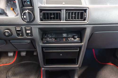 Ford Escort XR3i_33.JPG