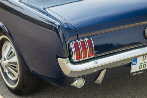 ford-mustang-low-12-uwmt