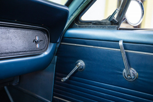 Ford Mustang Low_44.JPG