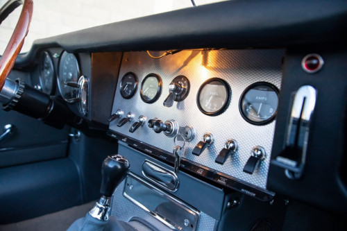 Jaguar E-type convertible bila _100