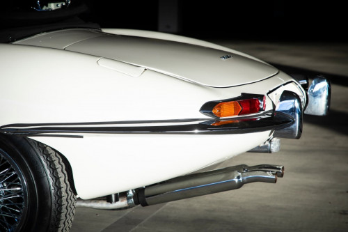 Jaguar E-type convertible bila _32