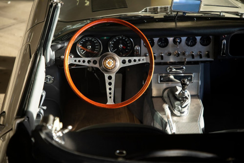 Jaguar E-type convertible bila _56