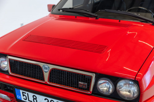 Lancia Delta 16V_30.JPG