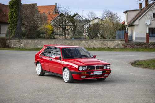 Lancia Delta Integrale 8V red_40
