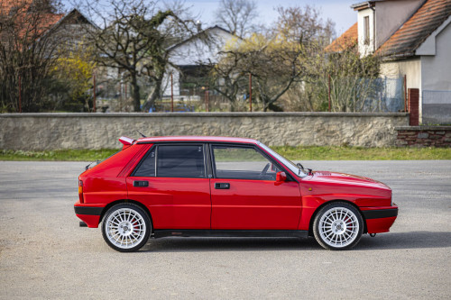 Lancia Delta Integrale 8V red_71