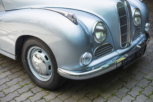 low BMW 501_29.JPG