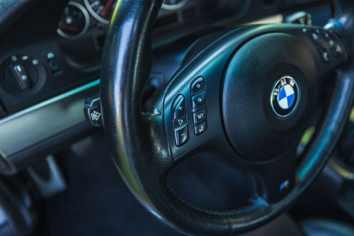 low_BMW M5 E39_44.JPG