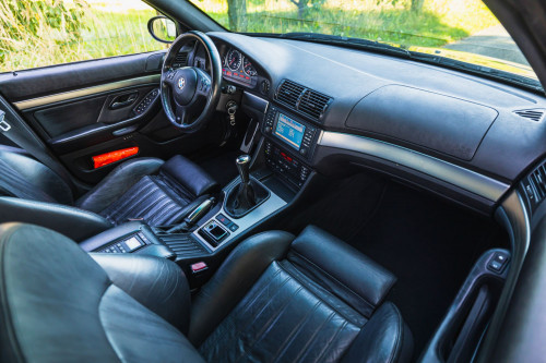 low_BMW M5 E39_57.JPG