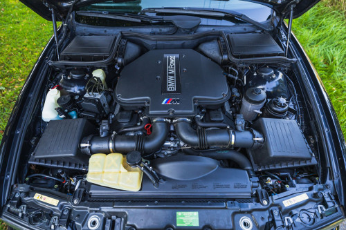 low_BMW M5 E39_60.JPG