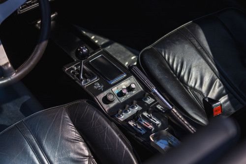 low_Ferrari 208 GTS_41.JPG