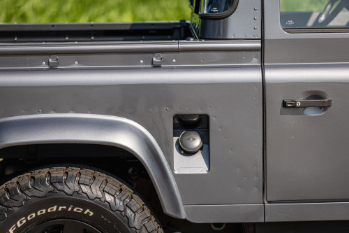 LOW Land Rover 90_48.JPG