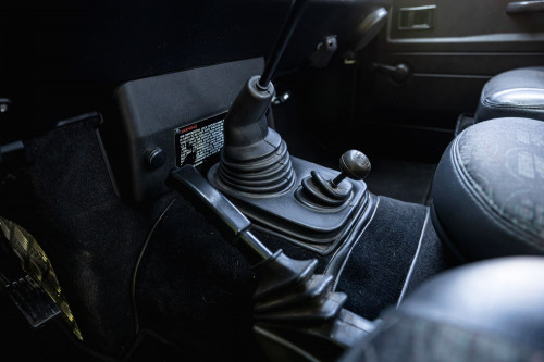 LOW Land Rover 90_87.JPG