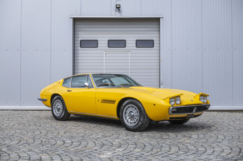 low_Maserati Ghibli yellow_44
