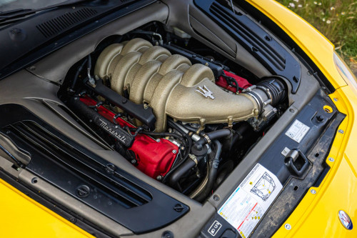 Low Maserati Spyder_16.JPG