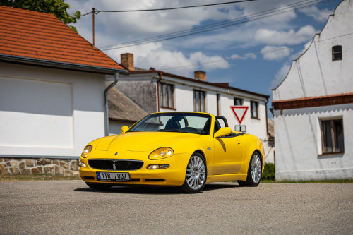 Low Maserati Spyder_47.JPG