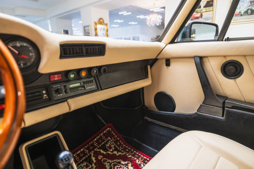 _LOW_Porsche 911 CS Targa_40.JPG