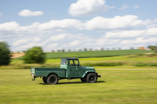 low Toyota LandCruiser pickup_66.JPG