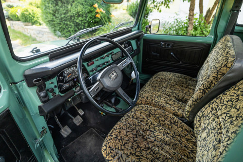 low Toyota LandCruiser pickup_74.JPG