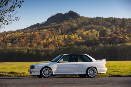 M3 e30