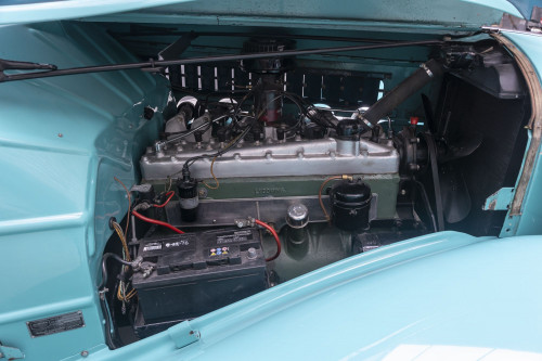 malé Auburn SuperCharger_32.JPG