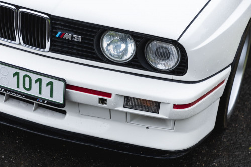 Male_BMW M3 e30 Auctomobile_22