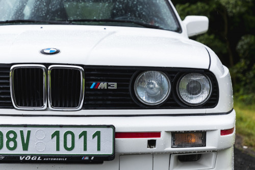Male_BMW M3 e30 Auctomobile_23
