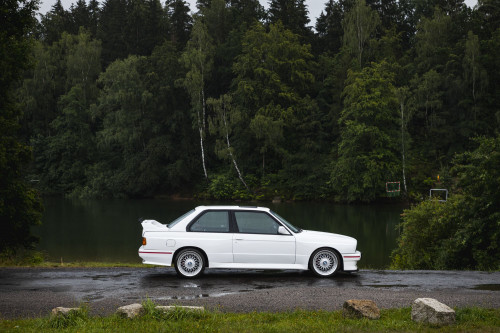 Male_BMW M3 e30 Auctomobile_5