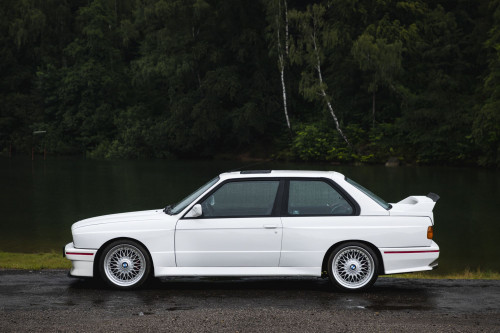 Male_BMW M3 e30 Auctomobile_79