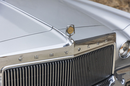 male Chrysler Cordoba_59