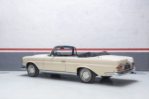 malé MB 250SE_28.JPG