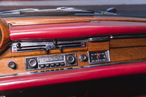 MB 220 W110 - Auctomobile_26