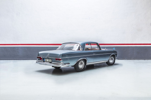 MB 220 W110 - Auctomobile_4