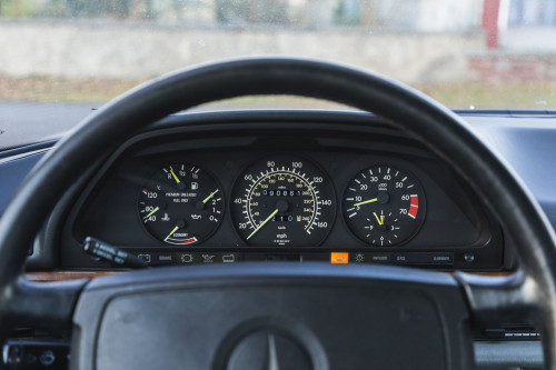 MB 560SEC Auctomobile_10