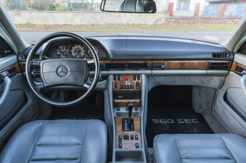 MB 560SEC Auctomobile_7