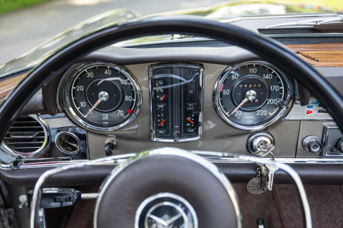 MB Pagoda 230 low_25.JPG