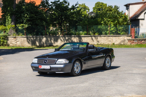 Mercedes 500SL_25.JPG