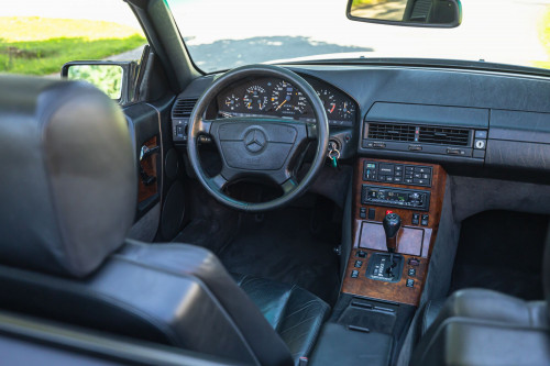 Mercedes 500SL_33.JPG