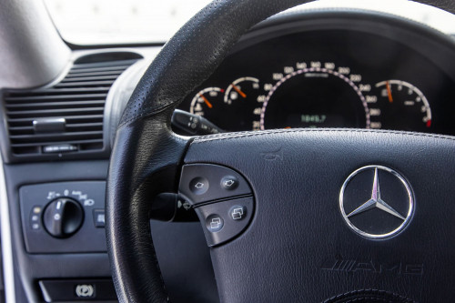 Mercedes Benz CL55AMG F1_44