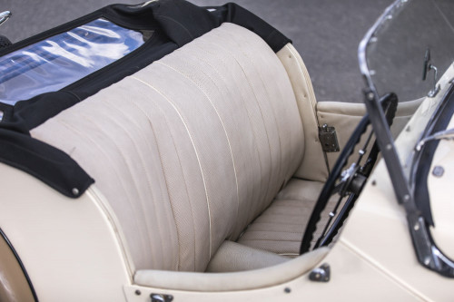 Morgen +4+ film auto_48