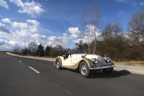 Morgen +4+ film auto_70