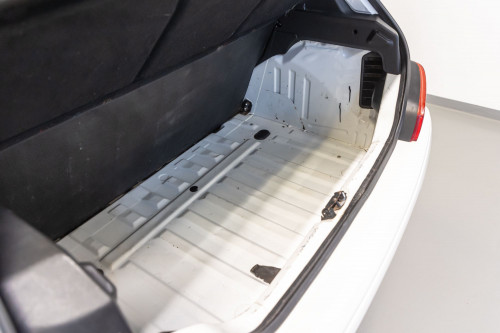 Peugeot 106 Rally_28.JPG