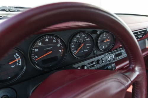 porsche-911-993-blue-2-auctomobile-27.jpg